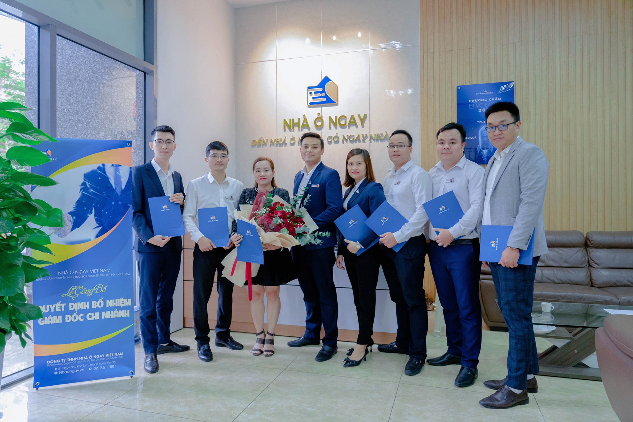 Đội ngũ quản lý Nhà Ở Ngay RECO
