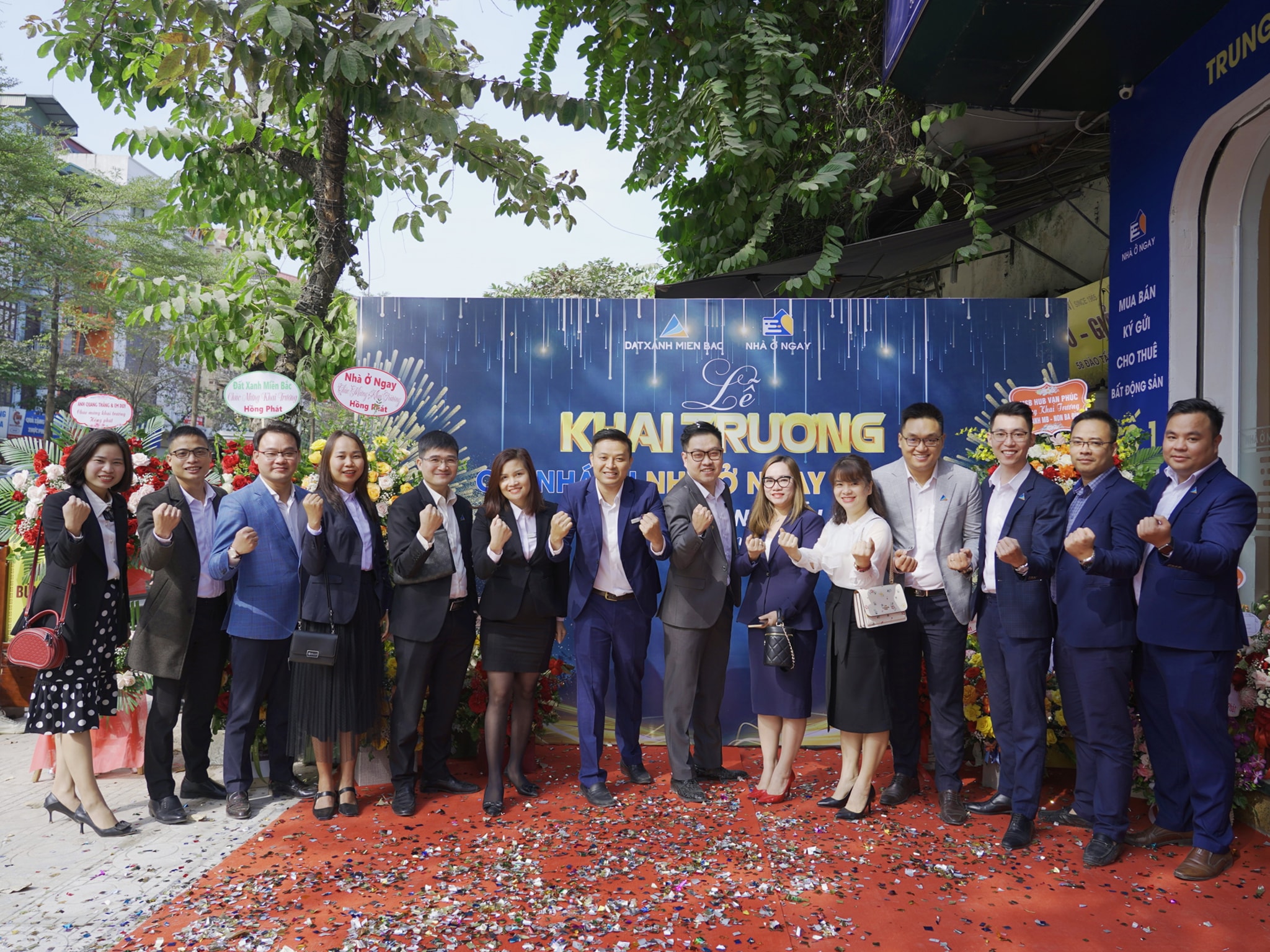 Đội ngũ Nhà Ở Ngay RECO