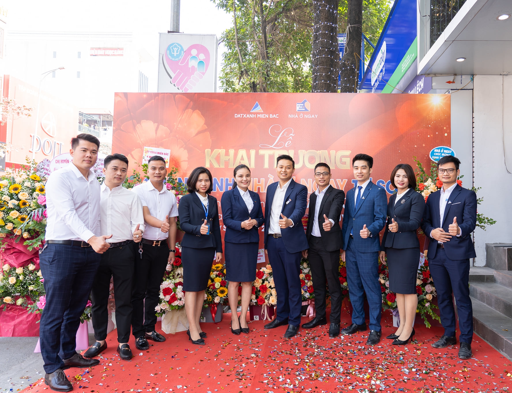 Đội ngũ RECO tại lễ khai trương